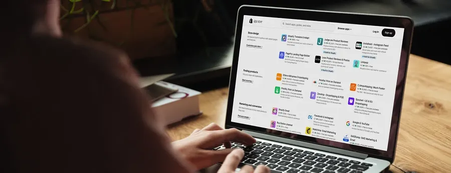 Image in article_Exploring Top Shopify Apps for Customer Delight.webp Image in article_Exploring Top Shopify Apps for Customer Delight.webp