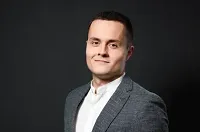 Artem Semenko Artem Semenko